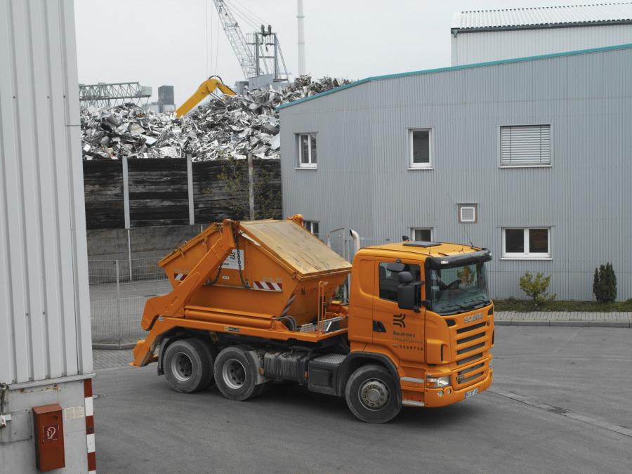  Scania R340 6x2 Skiploader 2004 года  (фото 2 из 2)